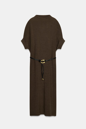 Strickkleid mit Gürtel 