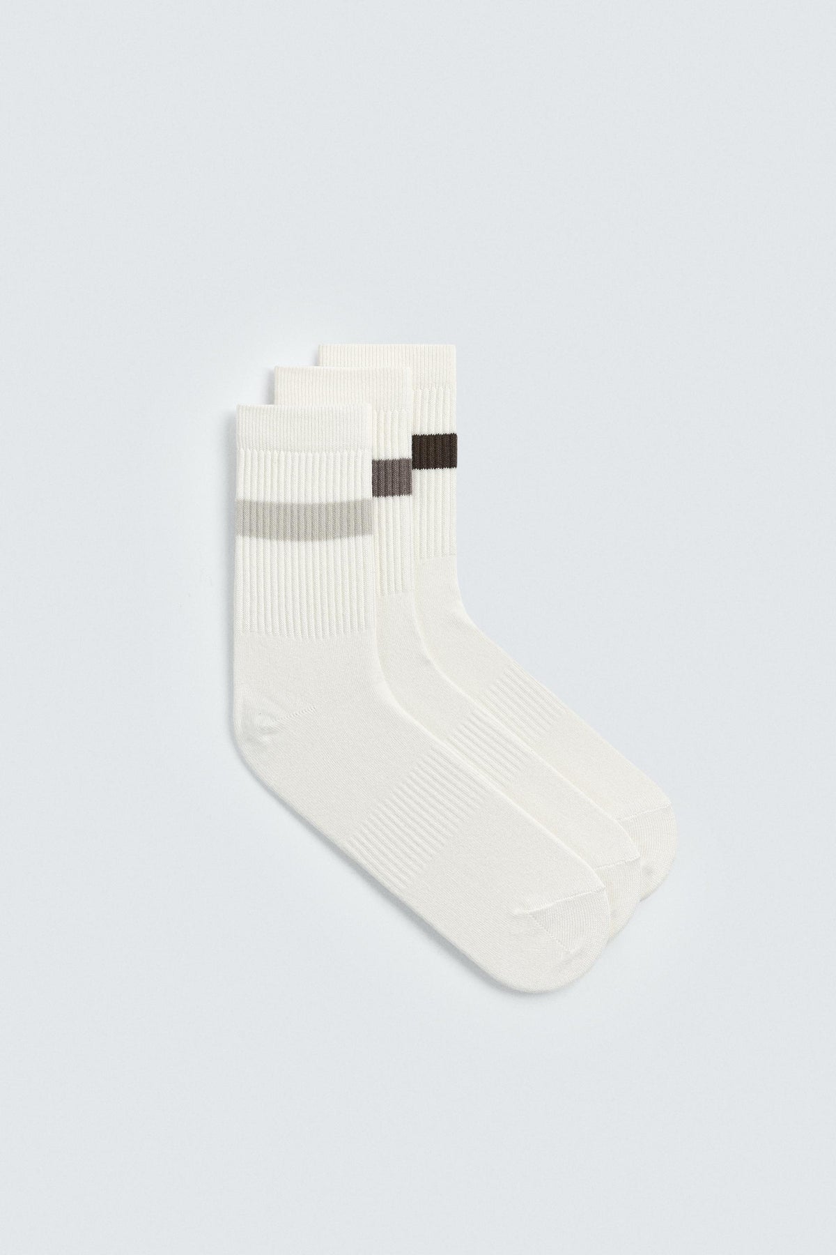 3-PACK OF BAND SOCKS - Image 2