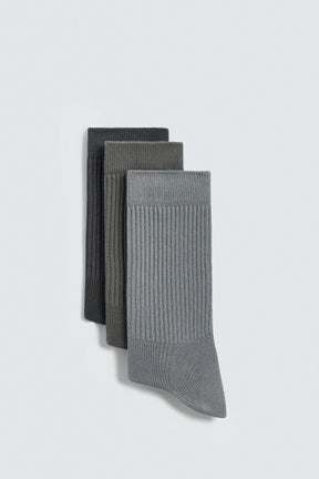3-PACK OF RIBBED SOCKS - Image 1