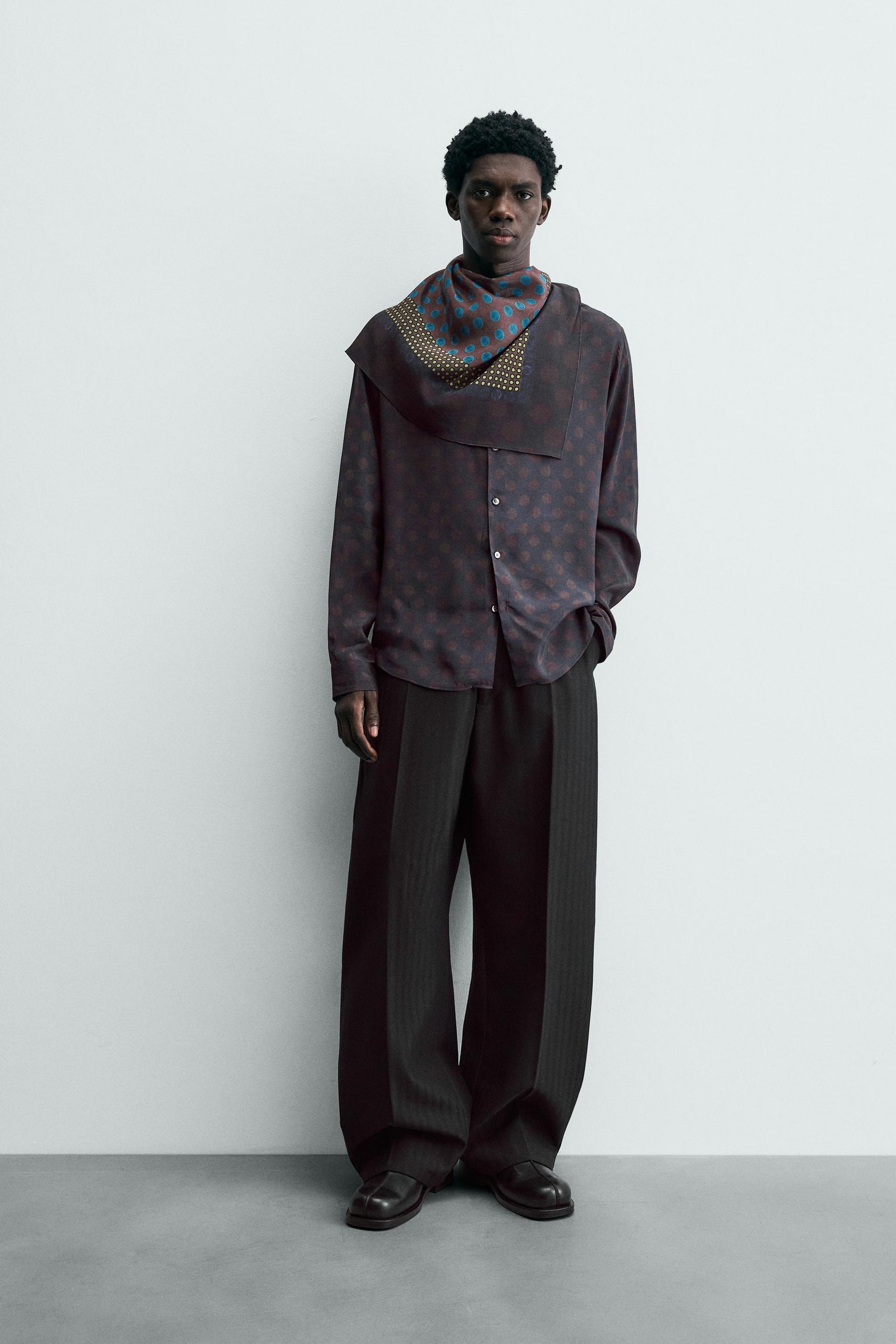 LIMITED EDITION CURVED FIT SUIT TROUSERS - Image 1