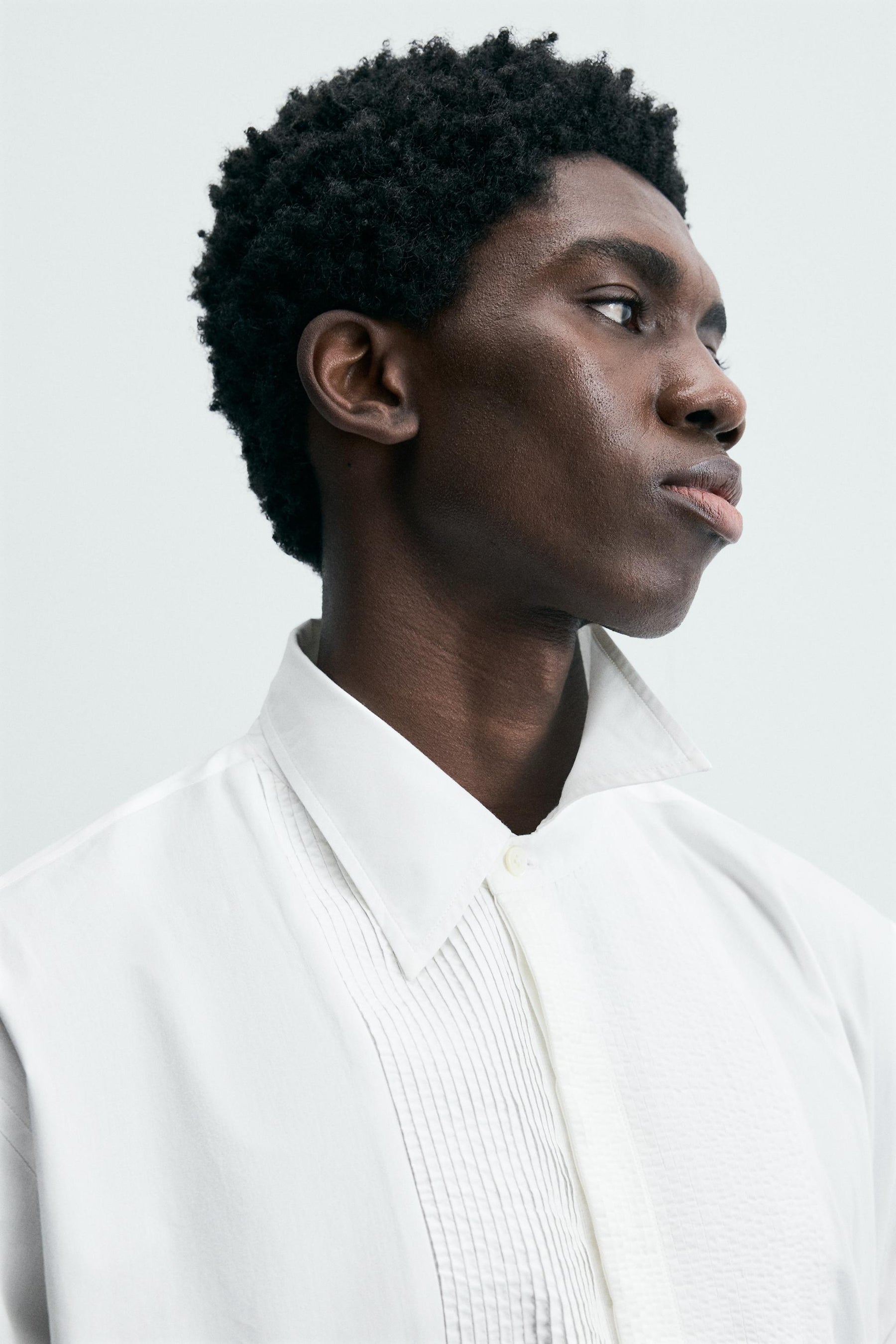 LIMITED EDITION SHIRT WITH BOW DETAIL ON THE CHEST - Image 5