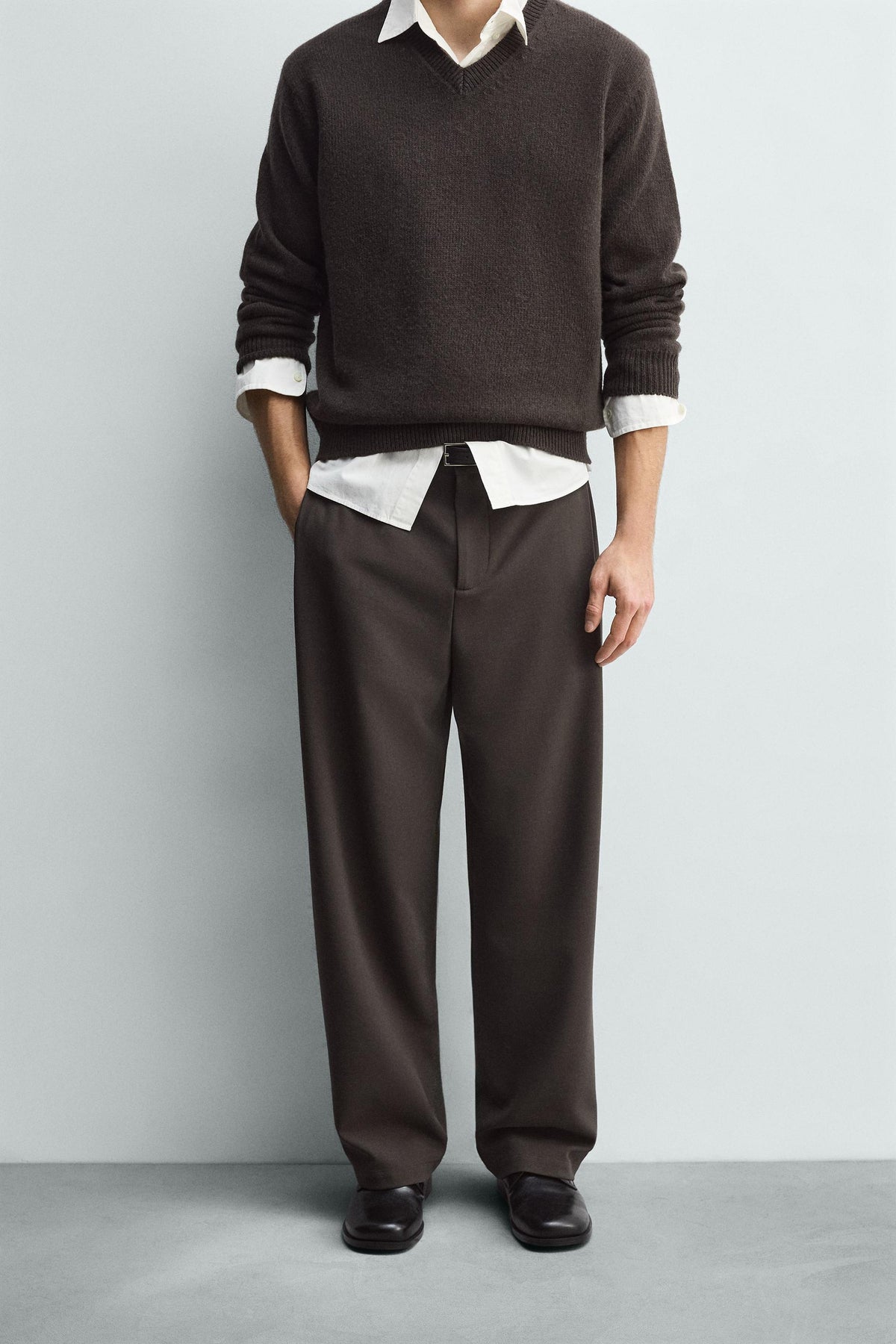 RELAXED FIT PLEATED TROUSERS - Image 2