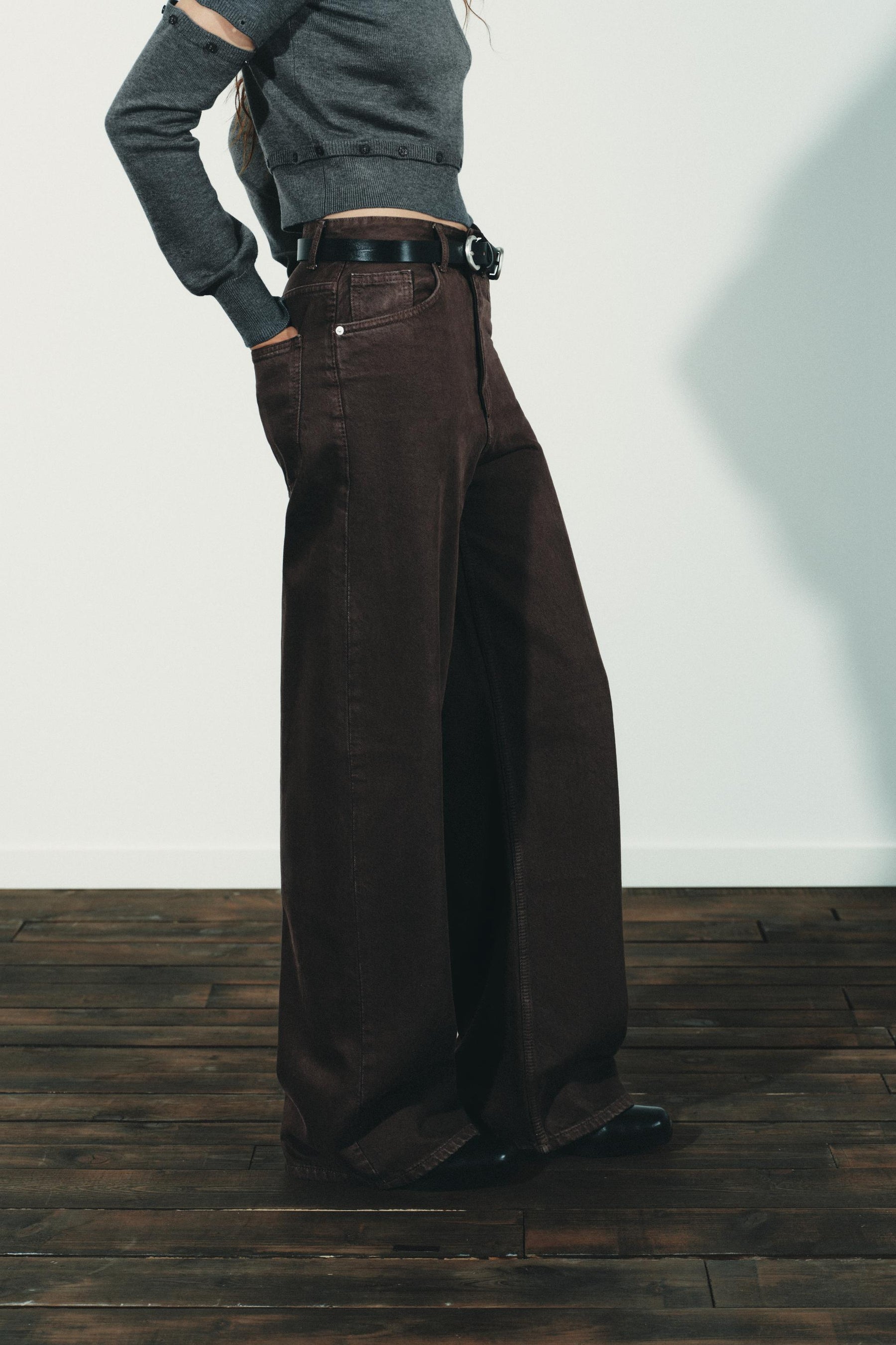 High-Waist-Jeans mit weitem Bein