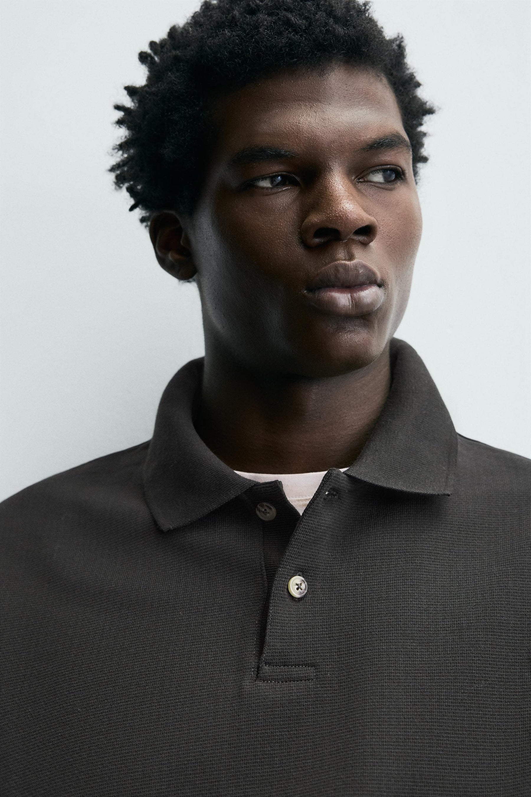 REGULAR FIT TEXTURED POLO SHIRT - Image 5