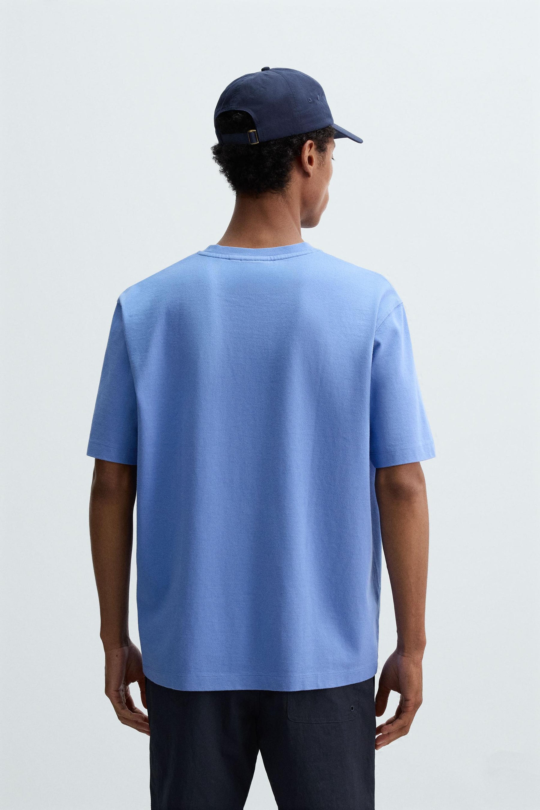 HEAVY WEIGHT SHORT SLEEVE T-SHIRT - Image 3