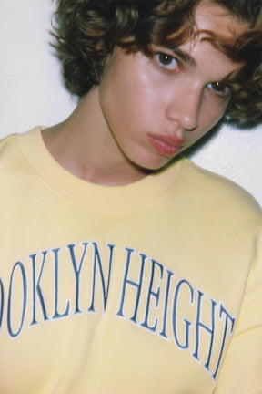 Besticktes Plüsch-Sweatshirt