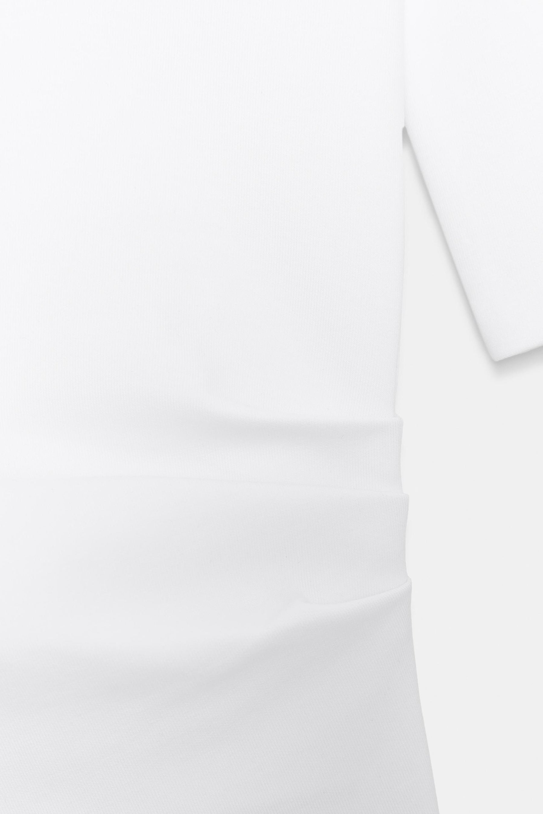 T-Shirt mit Raffung und Interlock-Design