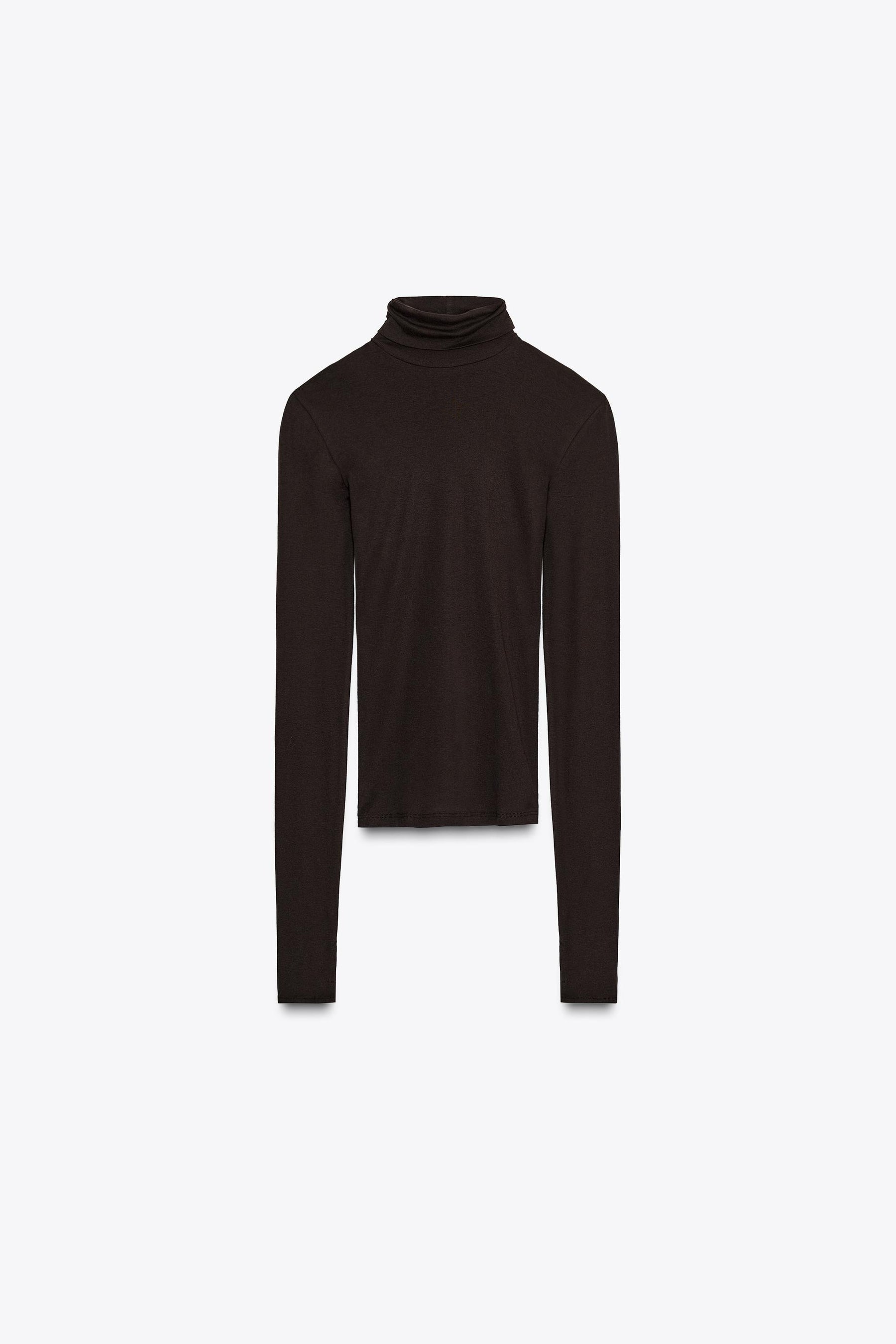 Schmal geschnittener hoher Kragen