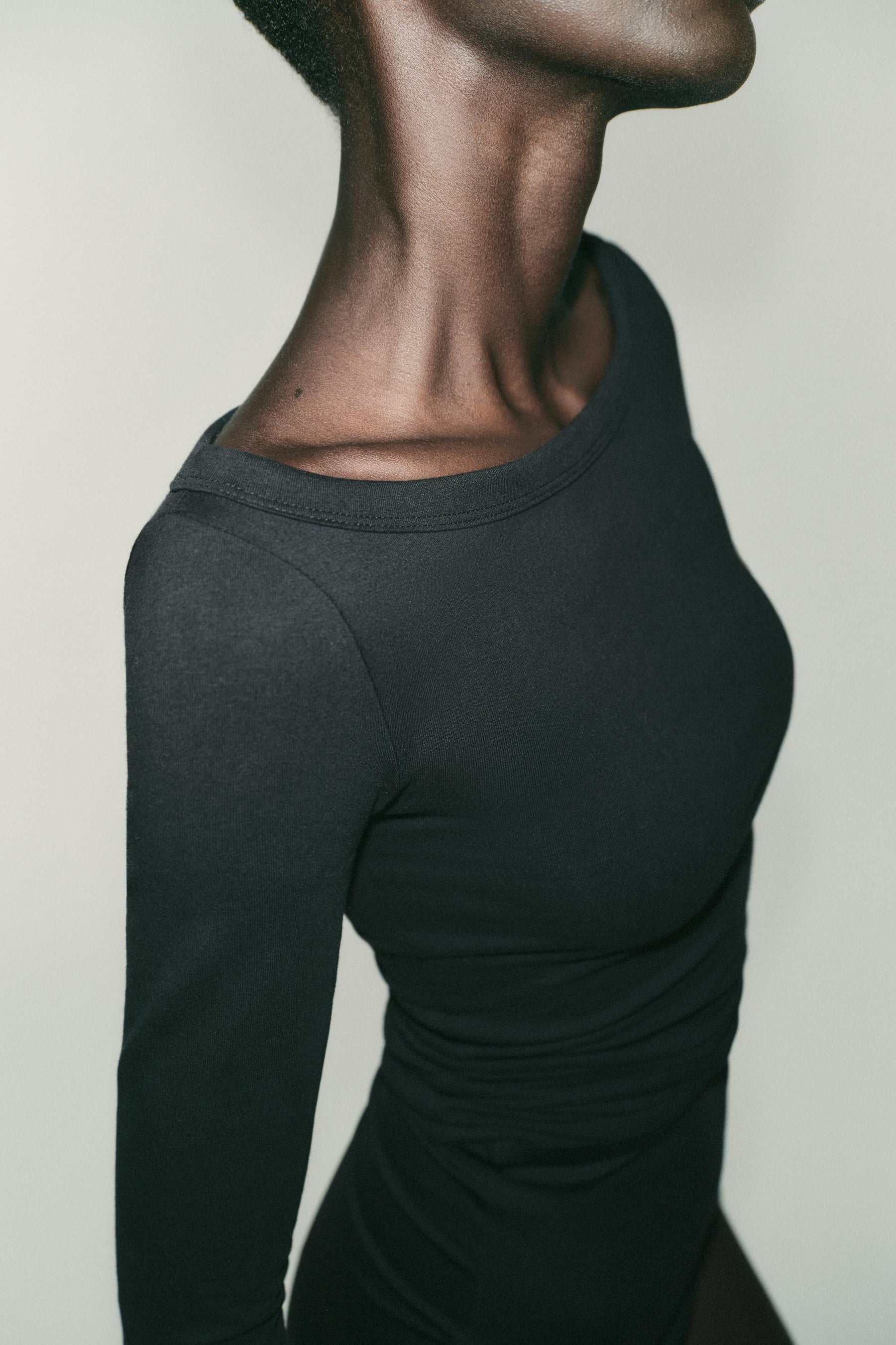 T-Shirt mit Bootsausschnitt