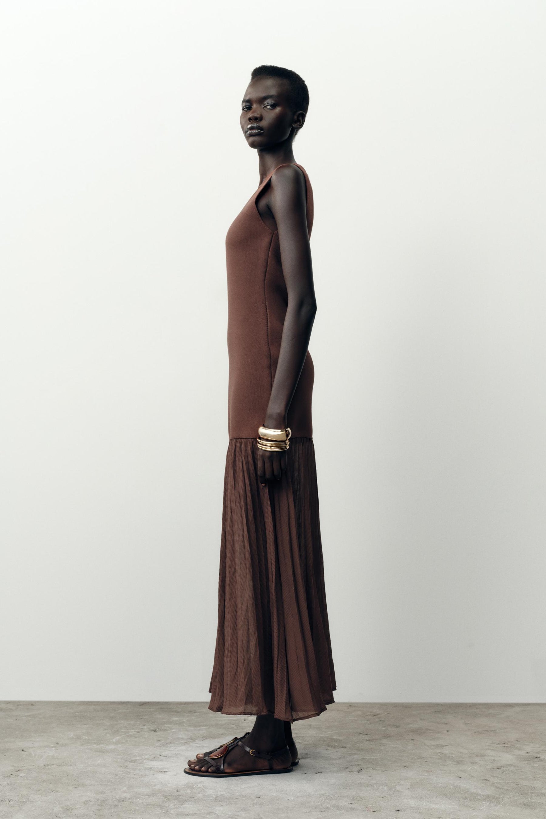 CONTRAST KNIT DRESS - Image 4