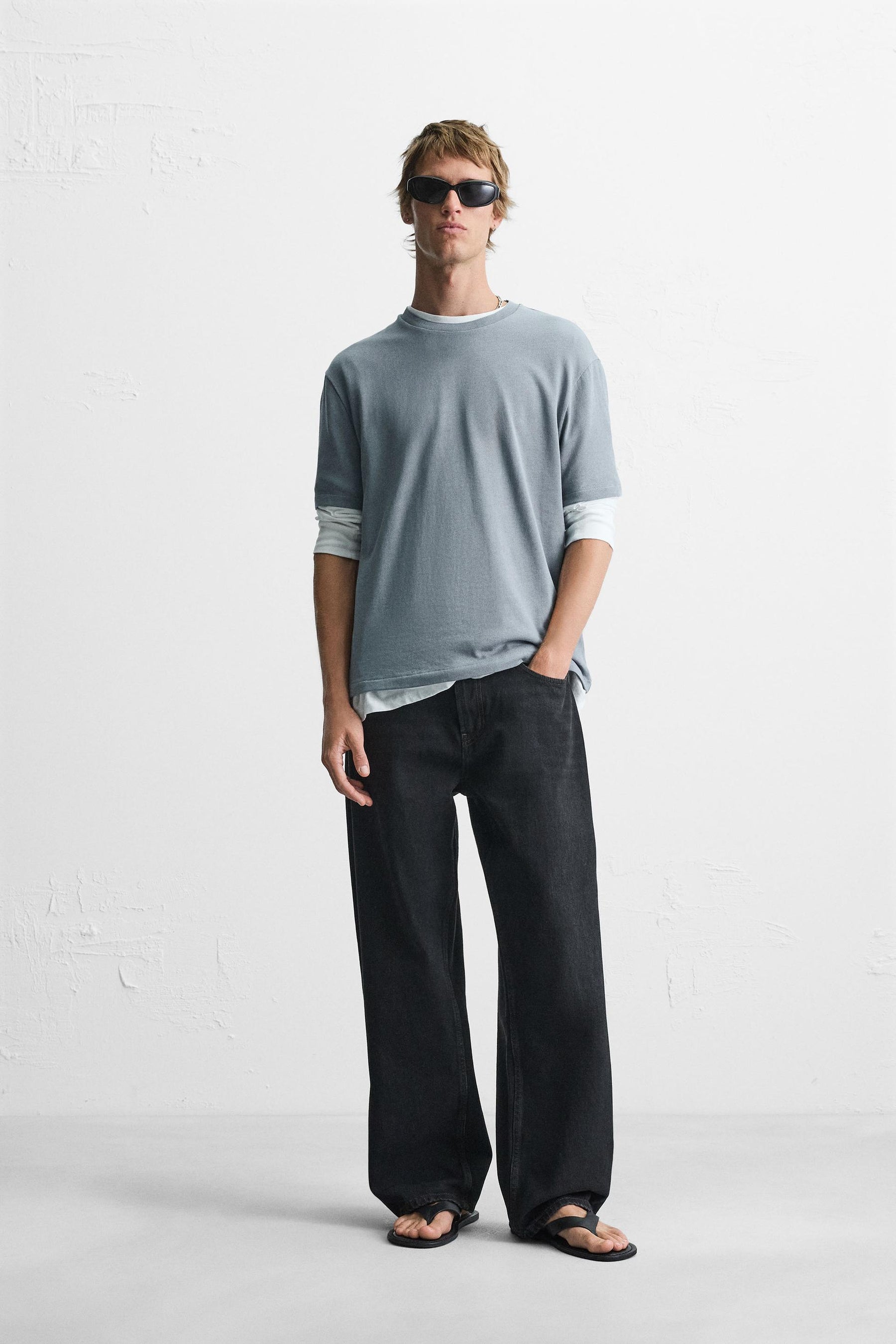 REGULAR FIT KNIT T-SHIRT - Image 1