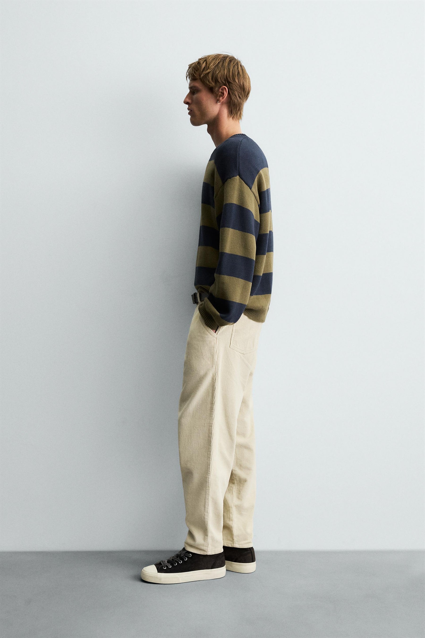 CARROT FIT CORDUROY TROUSERS - Image 4