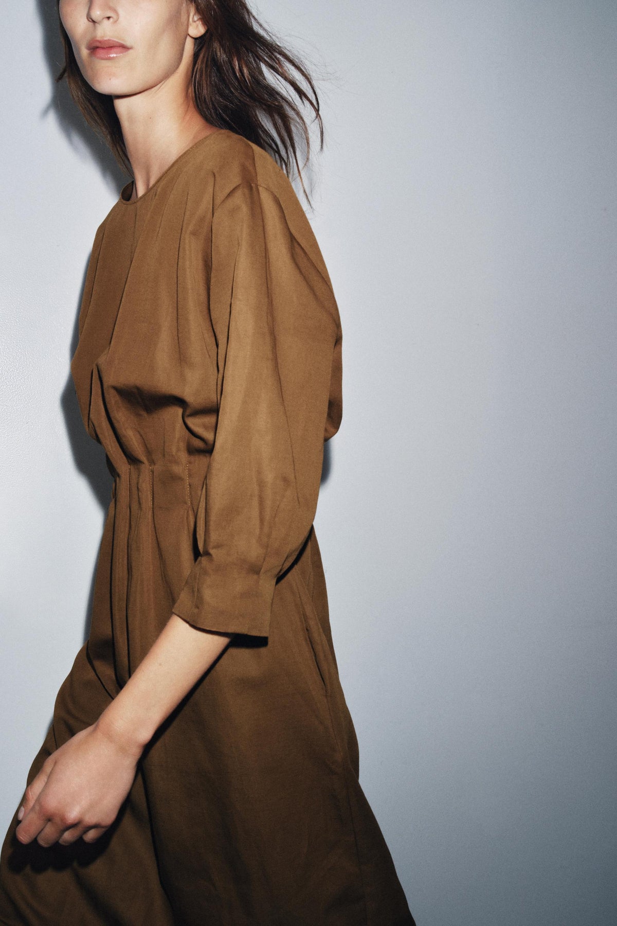 ZW COLLECTION PLEATED MIDI DRESS - Image 2