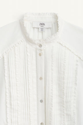 Plissiertes Hemd in limitierter Auflage