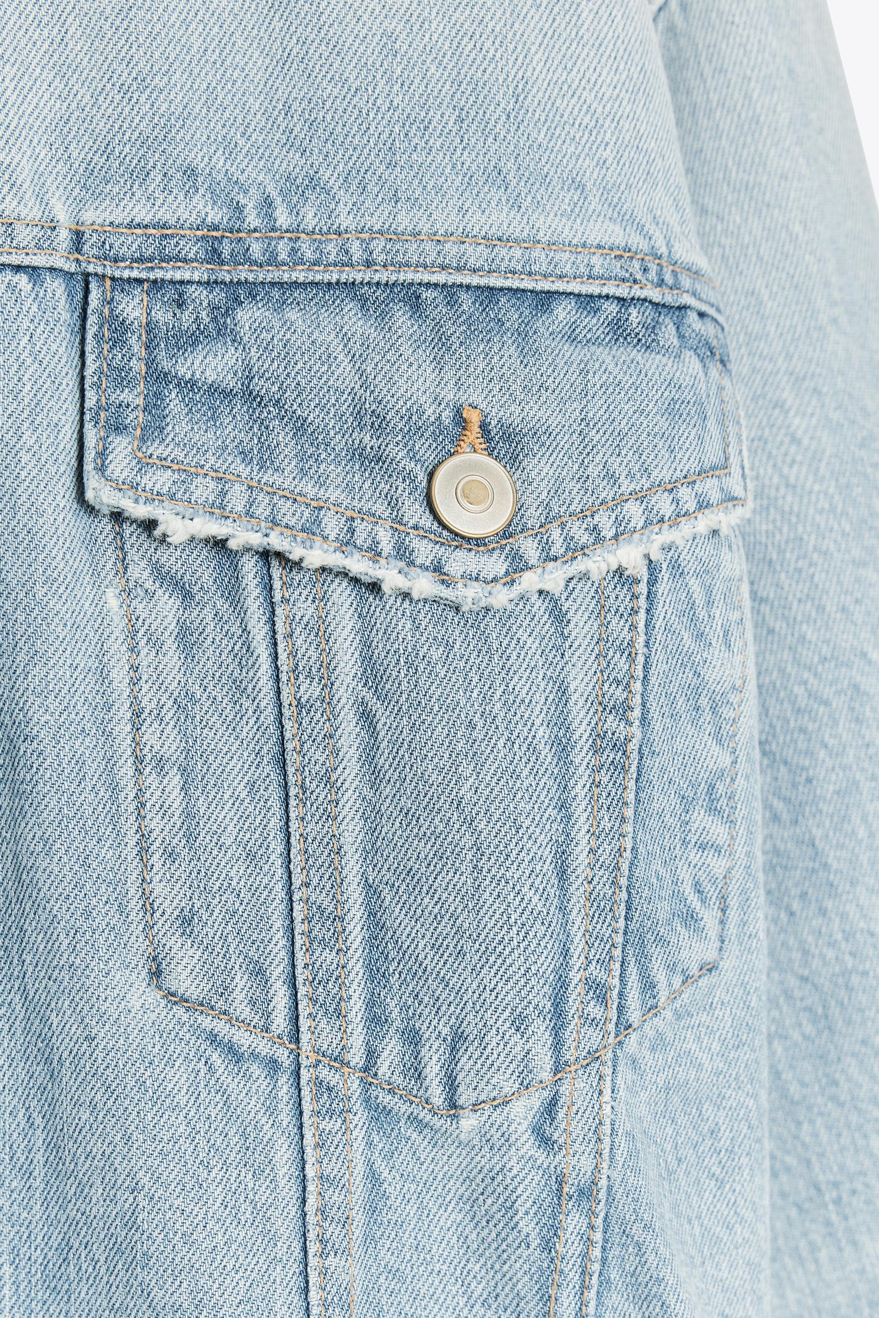 Überhemd aus zerrissenem Denim