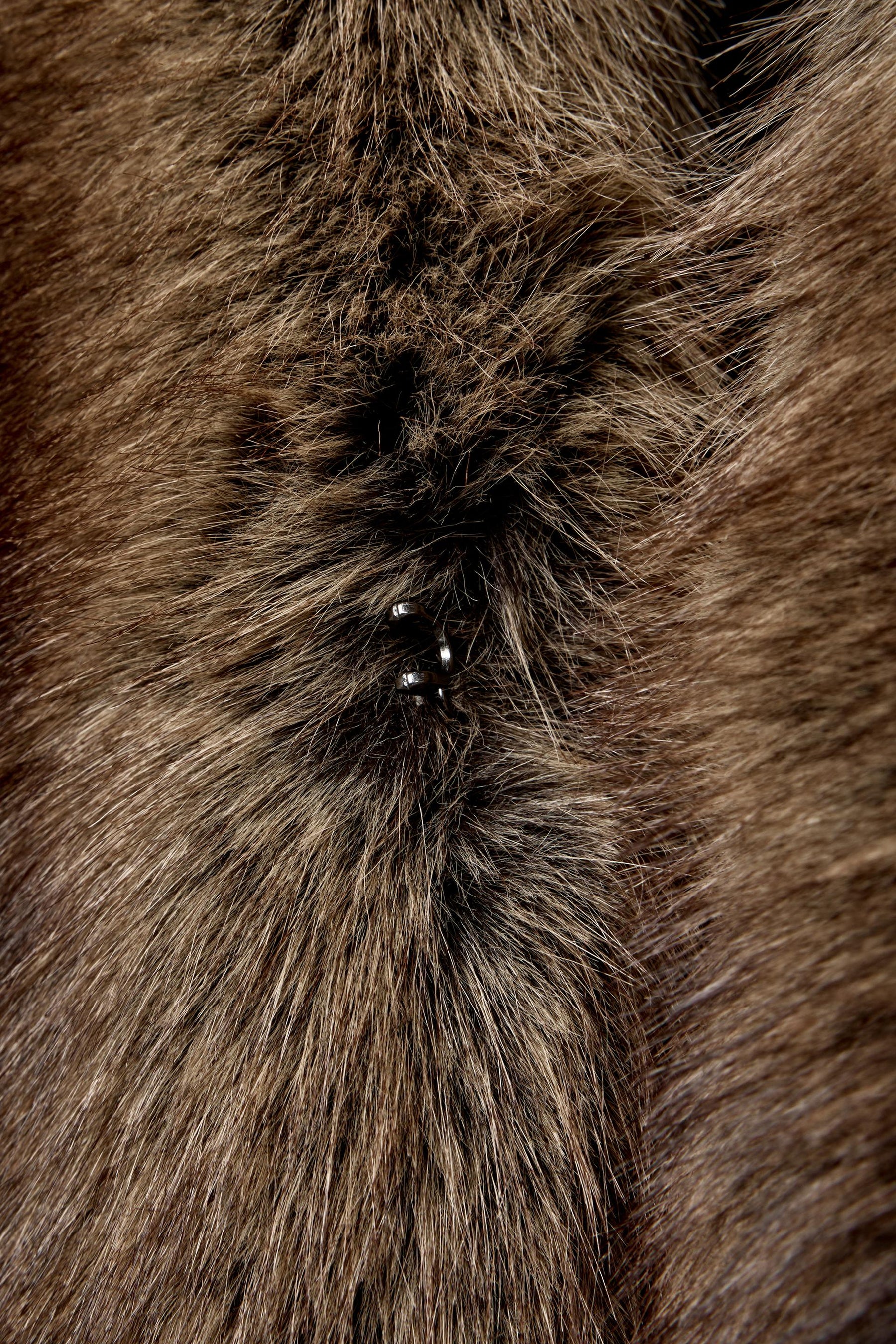 Bomberjacke aus Kunstpelz