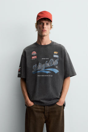 T-SHIRT WITH LOGO GRAPHICS - Image 2