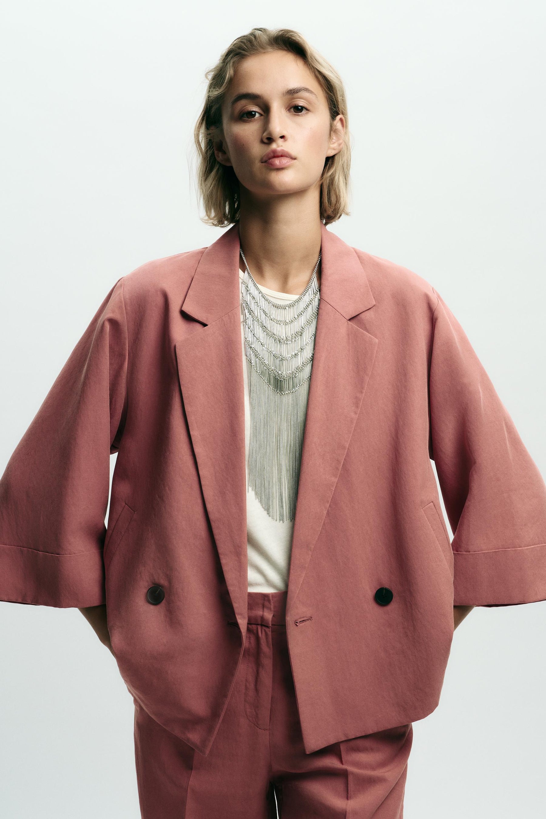 Hose mit geradem Bein und elastischem Bund