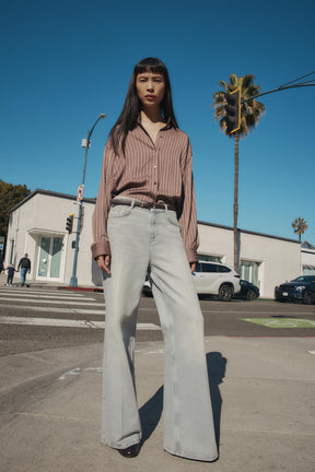 GESTREIFTES SATINHEMD