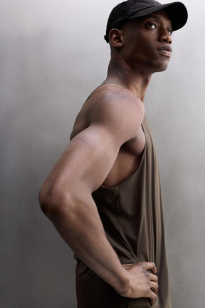 LIGHTWEIGHT TECHNICAL TANK TOP - Image 5