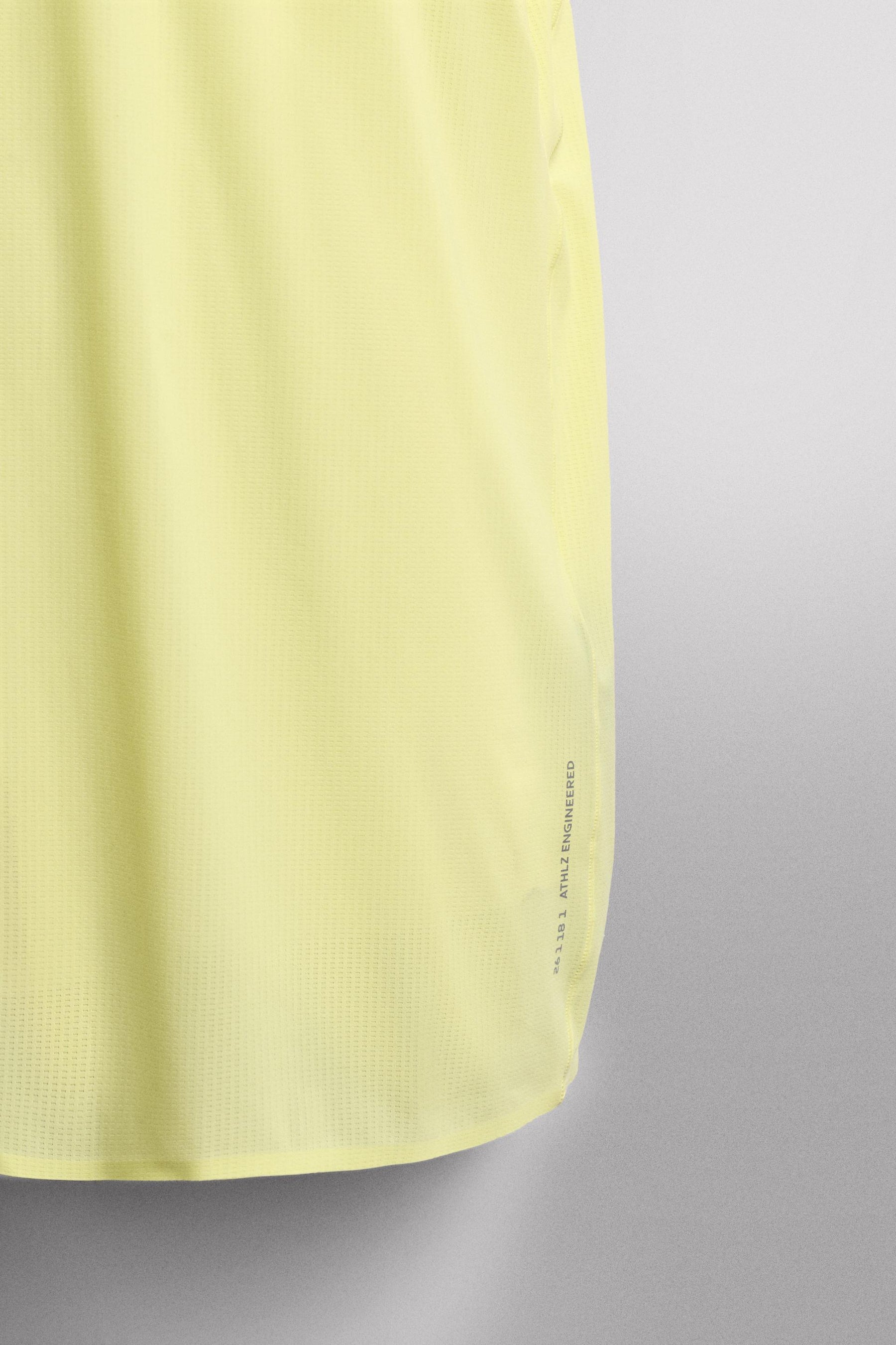 LIGHTWEIGHT TECHNICAL T-SHIRT - Image 7