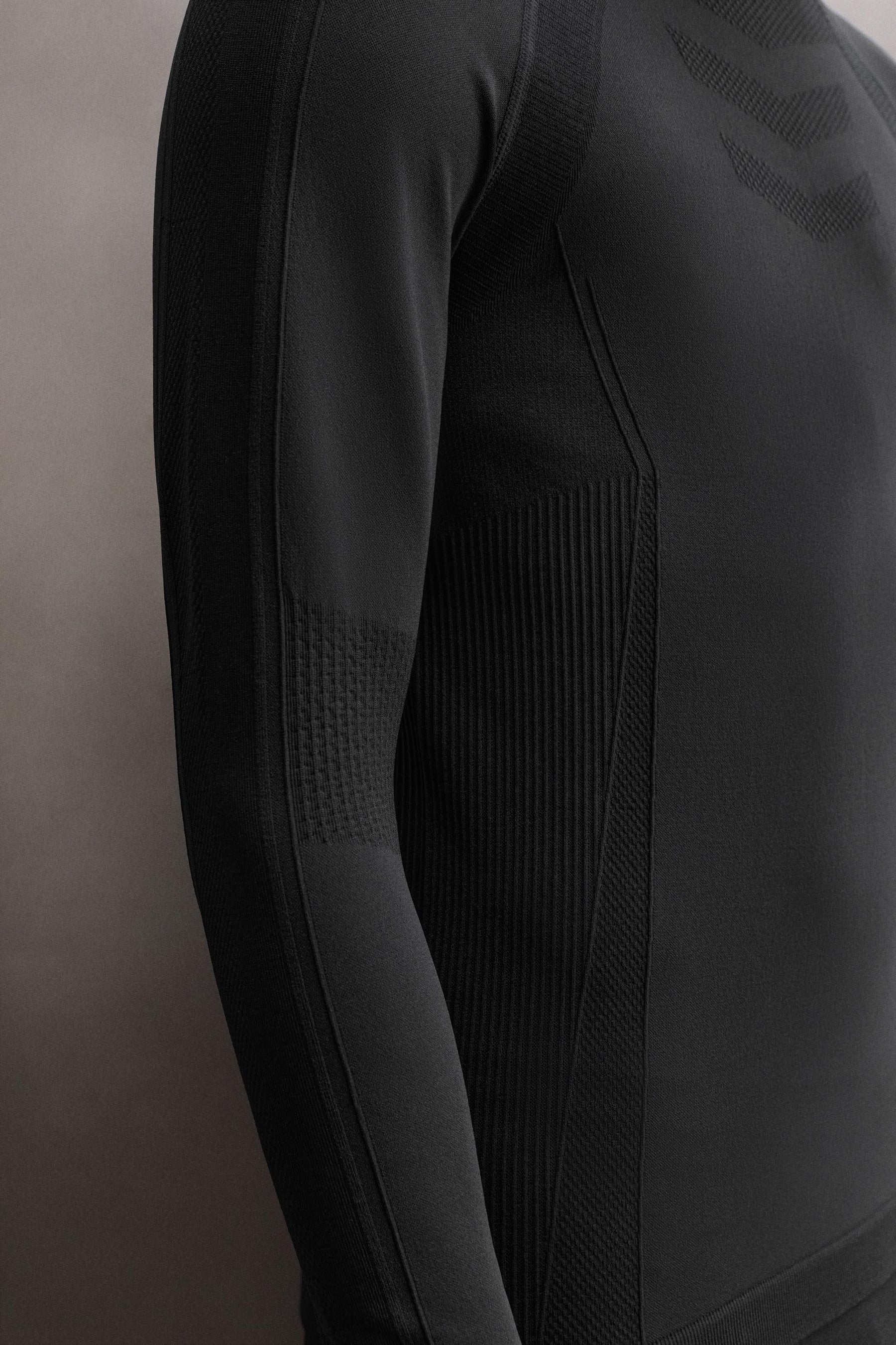 FIRST LAYER SKI T-SHIRT - Image 5