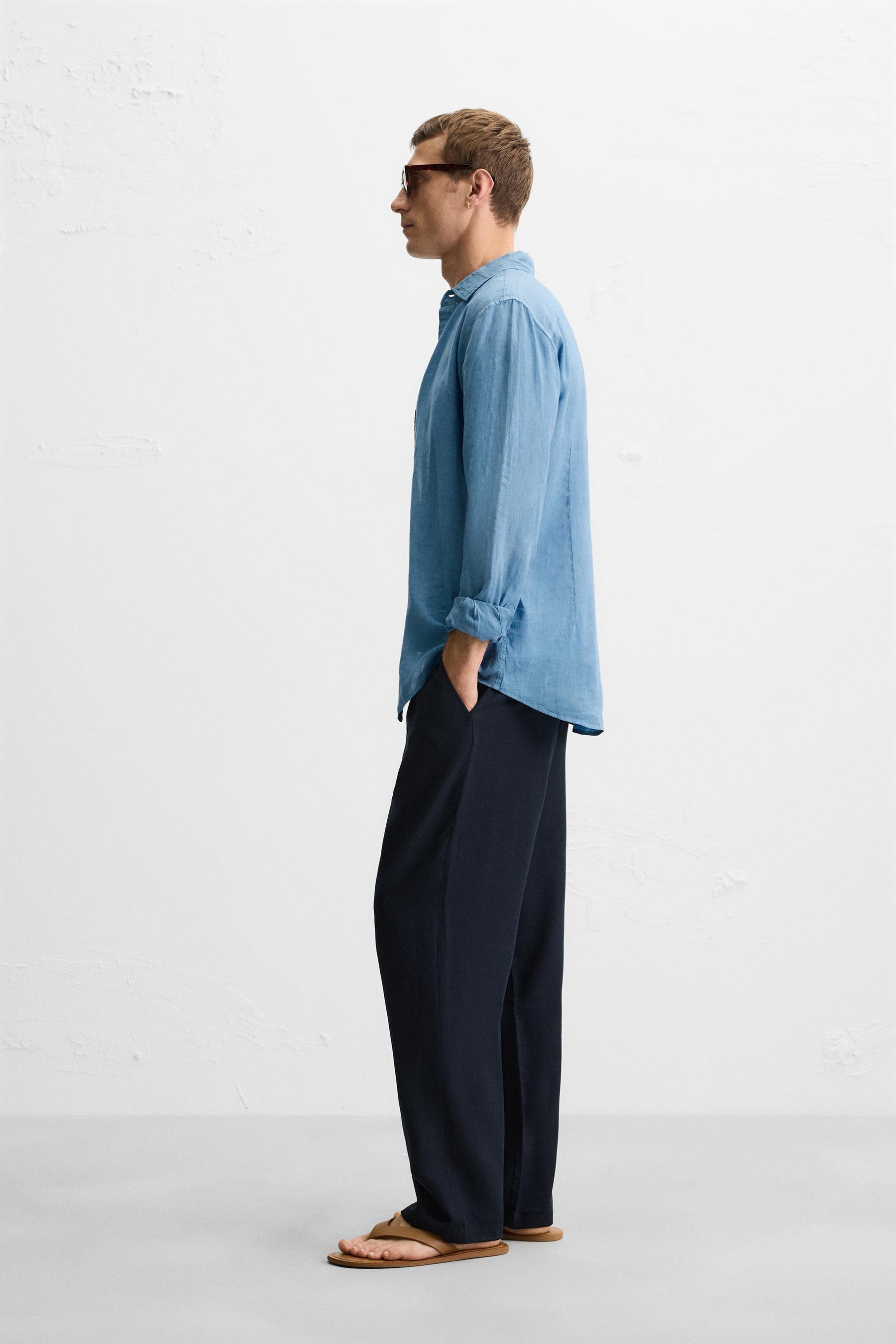RELAXED FIT LYOCELL TROUSERS - Image 4