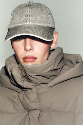 KURZE GUMMIERTE WINDDICHTE DÄMPFER