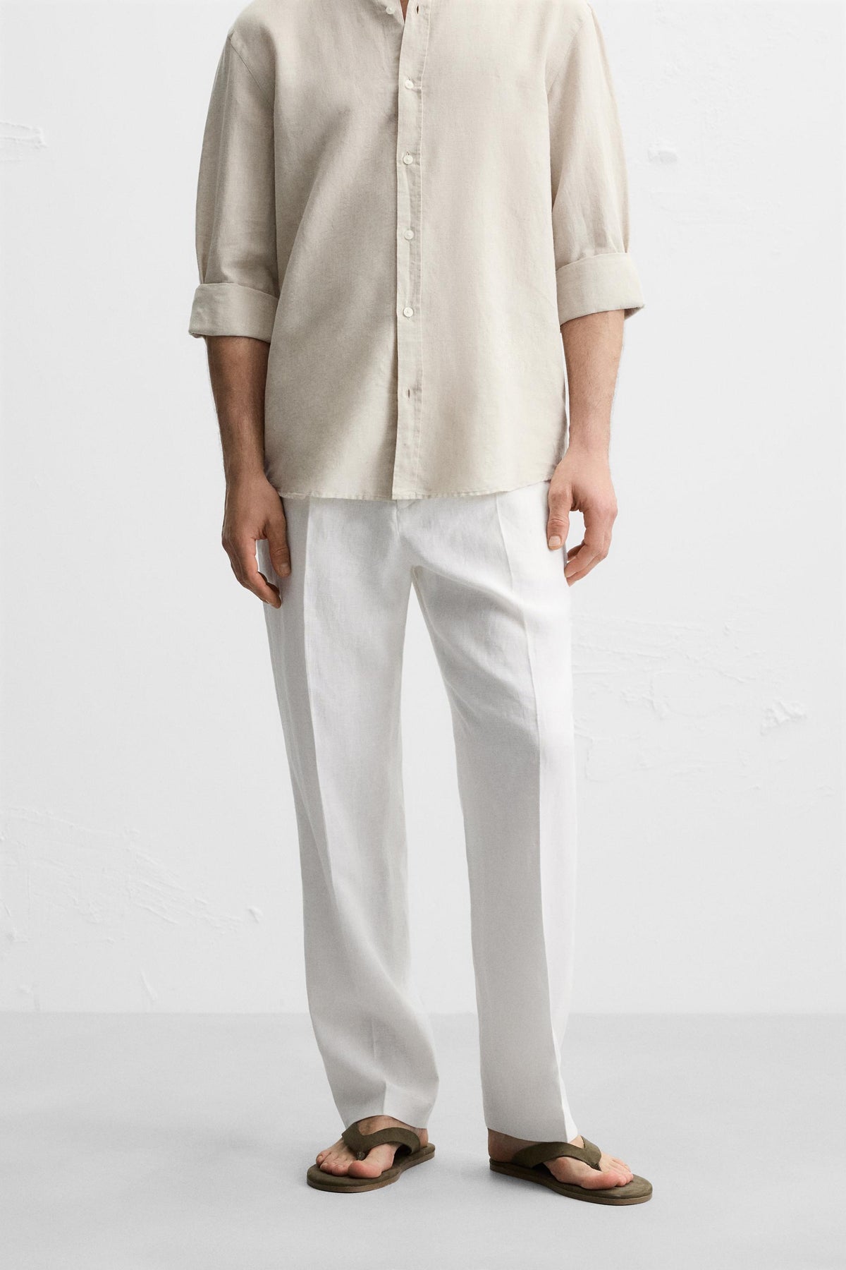 100% LINEN PLEATED TROUSERS - Image 2