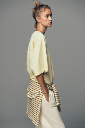 GEWASCHENES ÜBERGROSSES T-SHIRT