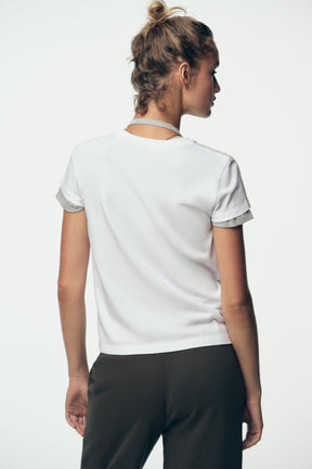 GEWASCHENES T-SHIRT MIT TASCHE