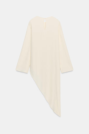 Asymmetrische, fließende Bluse