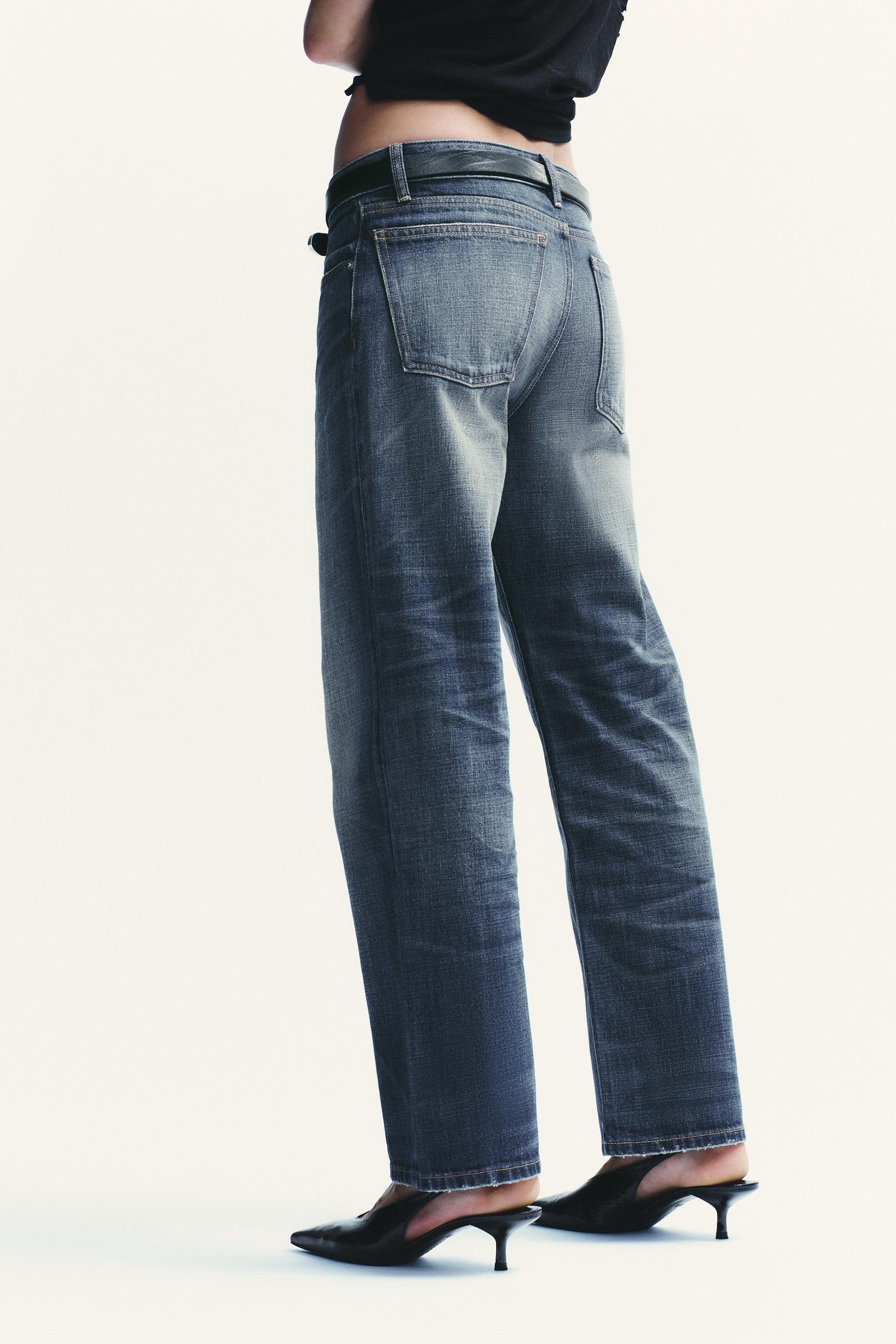 Cropped Straight Leg Jeans