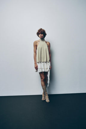 METALLISCHES HALTER-TOP