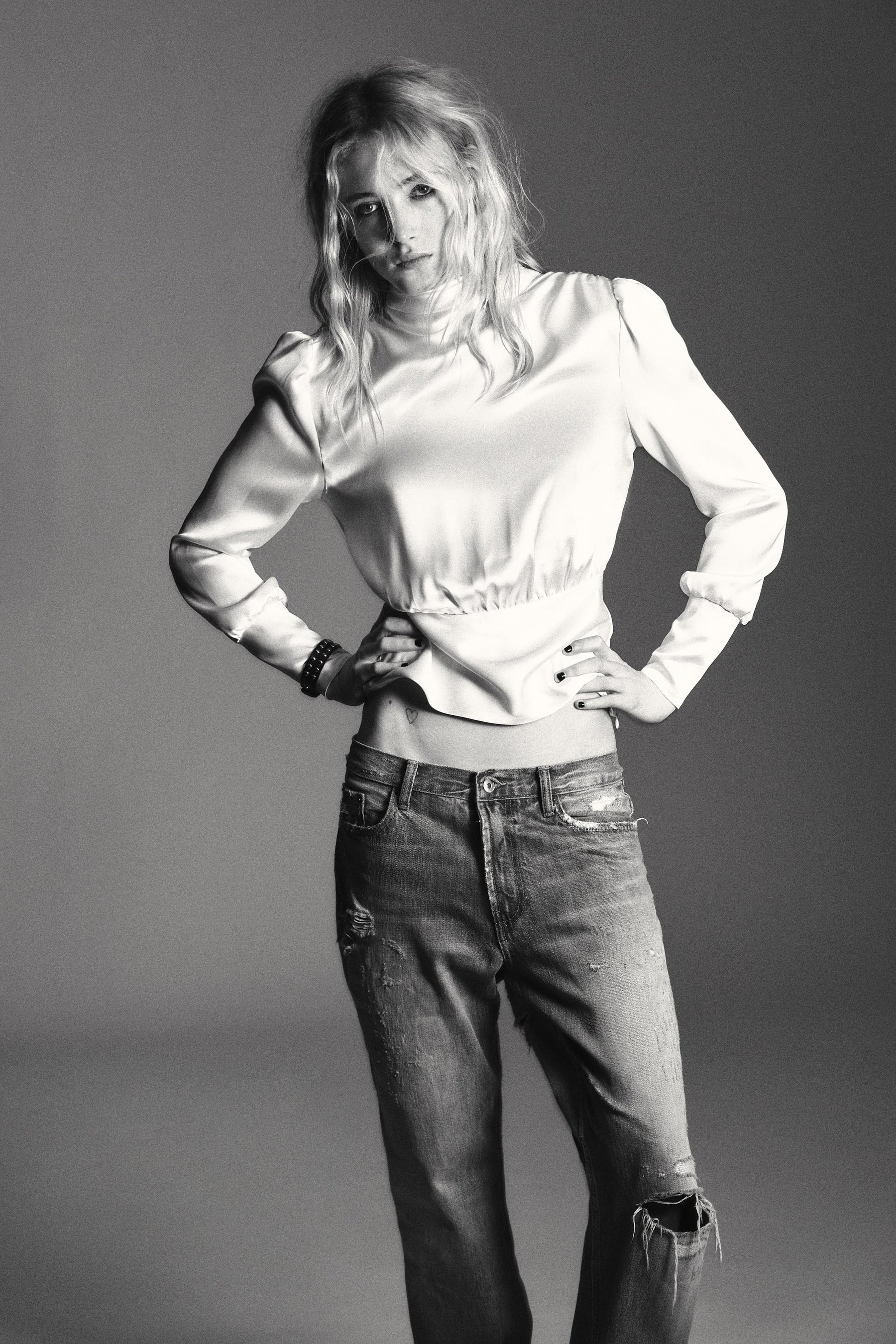 Satinhemd mit Schleife