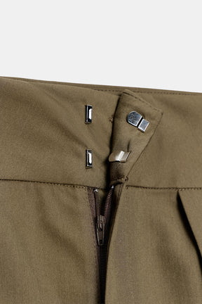 Plissierte Ballonhosen