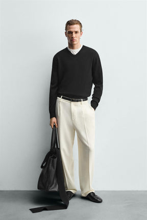 WOOL V-NECK JUMPER - Image 1