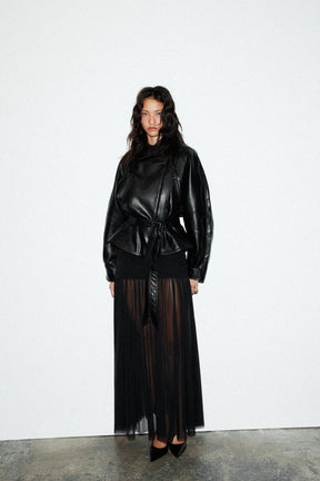 Schößchenjacke aus Kunstleder