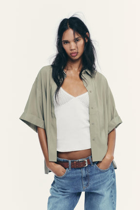 Fließendes Kurzarmhemd