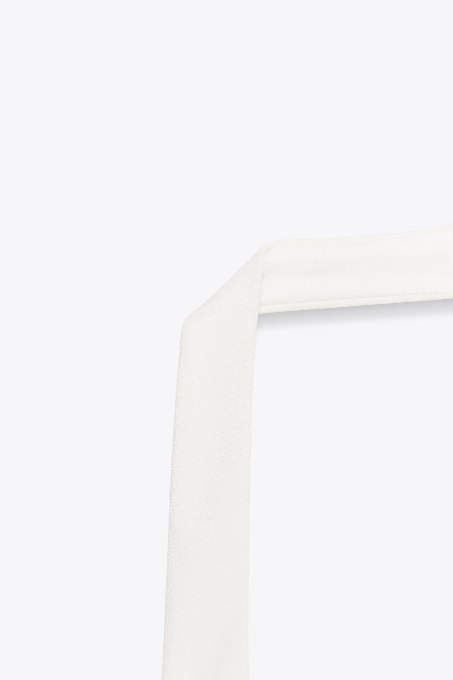 Neckholder-Top mit Schleifen