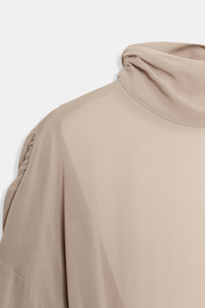 Georgette-Body mit Details