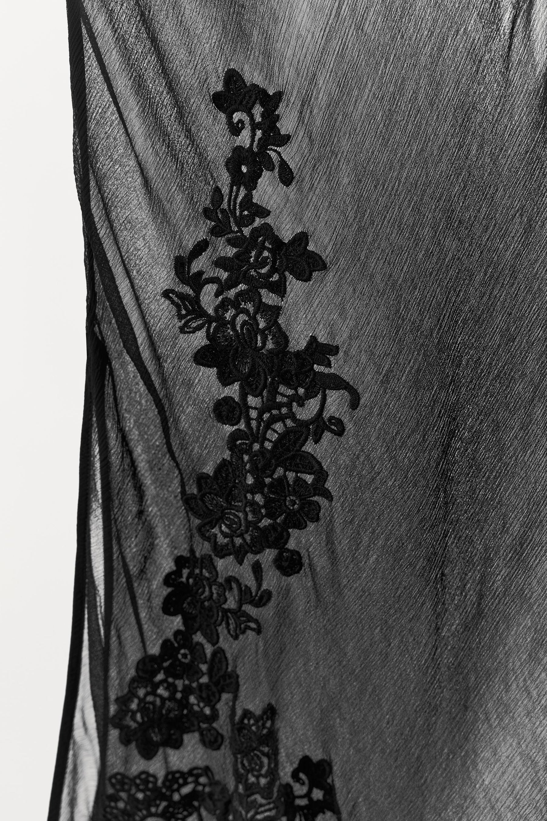 Georgette-Rock mit Blumenmuster