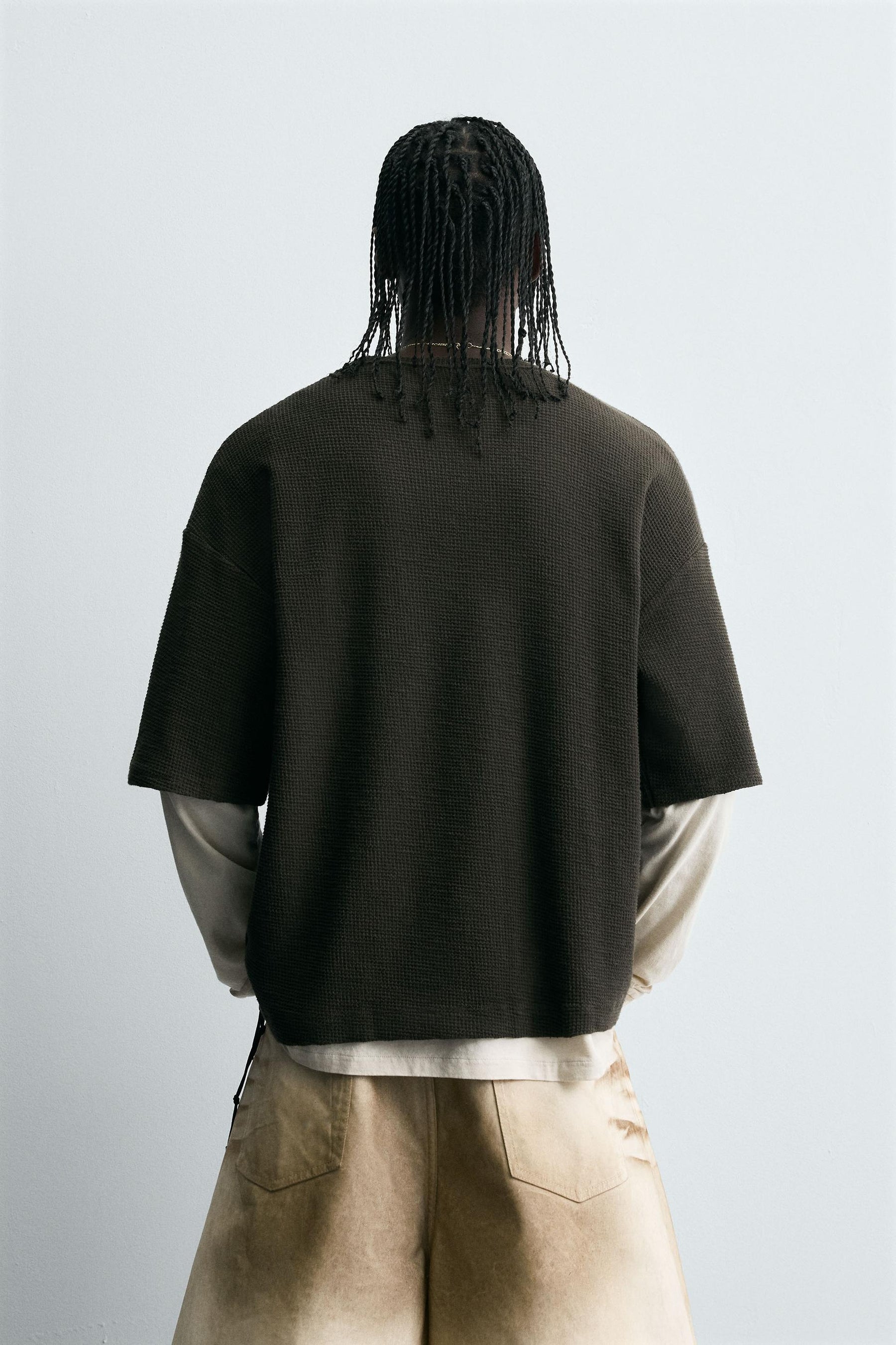 CONTRAST PRINT KNIT T-SHIRT - Image 3