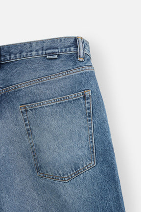 BAGGY FIT DENIM BERMUDAS - Image 9