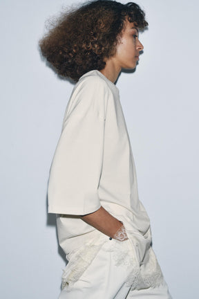 Kombiniertes Spitzen-T-Shirt