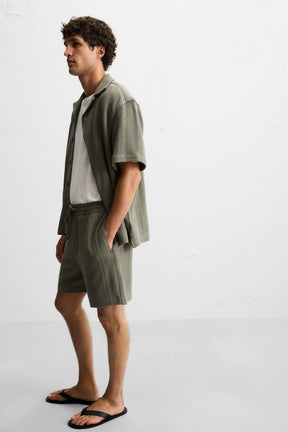 JACQUARD TEXTURED BERMUDA SHORTS - Image 5