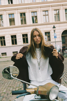 Gürteljacke in Wildlederoptik