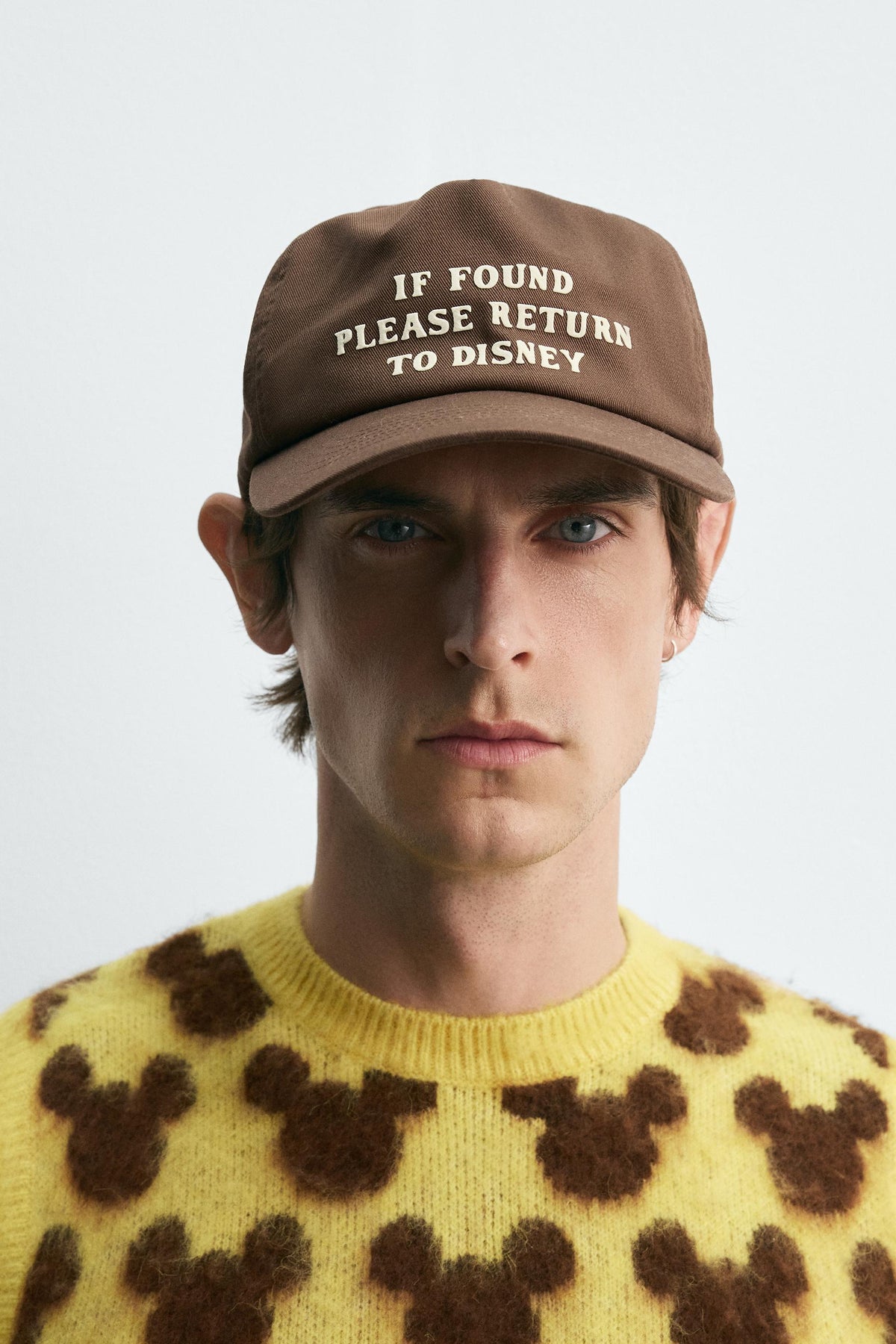 TEXT CAP HARRY LAMBERT FOR X DISNEY - Image 1