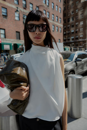 Asymmetrisches Crêpe-Top