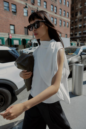 Asymmetrisches Crêpe-Top